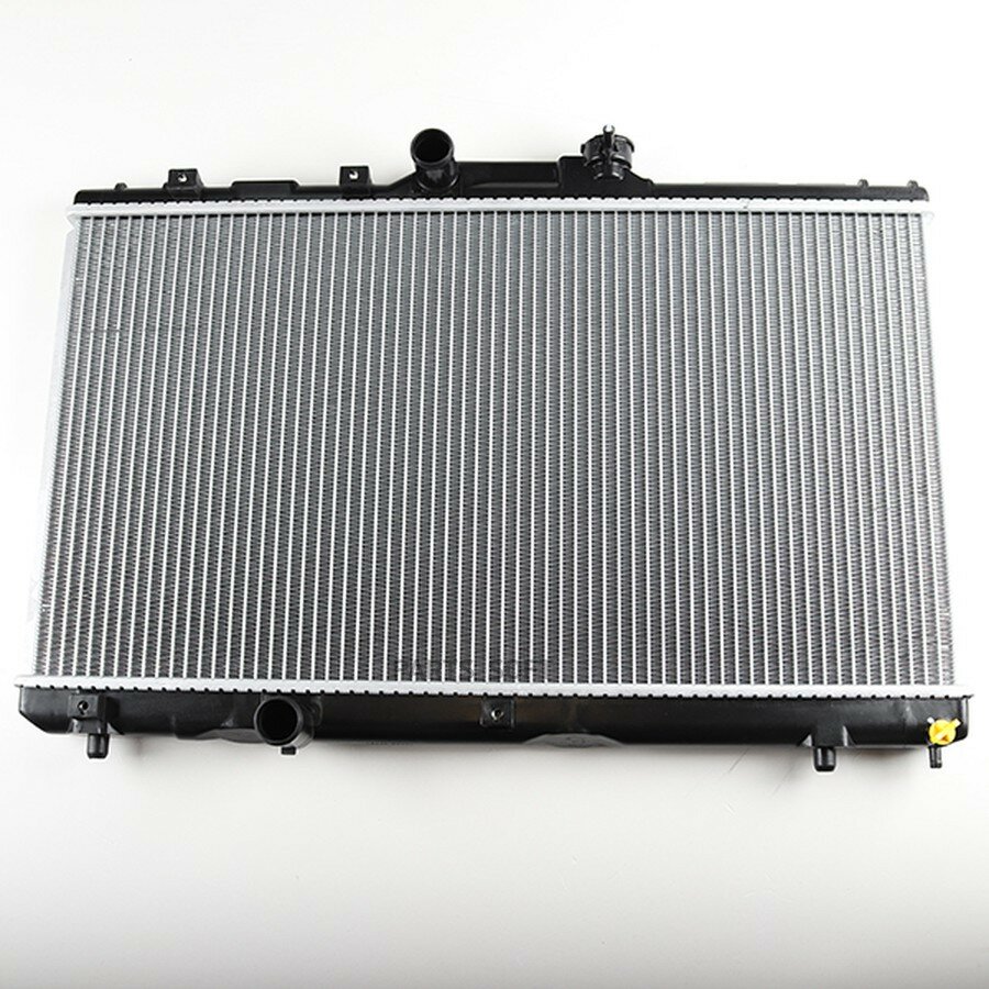 Радиатор охлаждения двигателя SM-16400-15450 Sumomoto от официального дистрибьютора, SUMOMOTO, артикул SM1640015450
