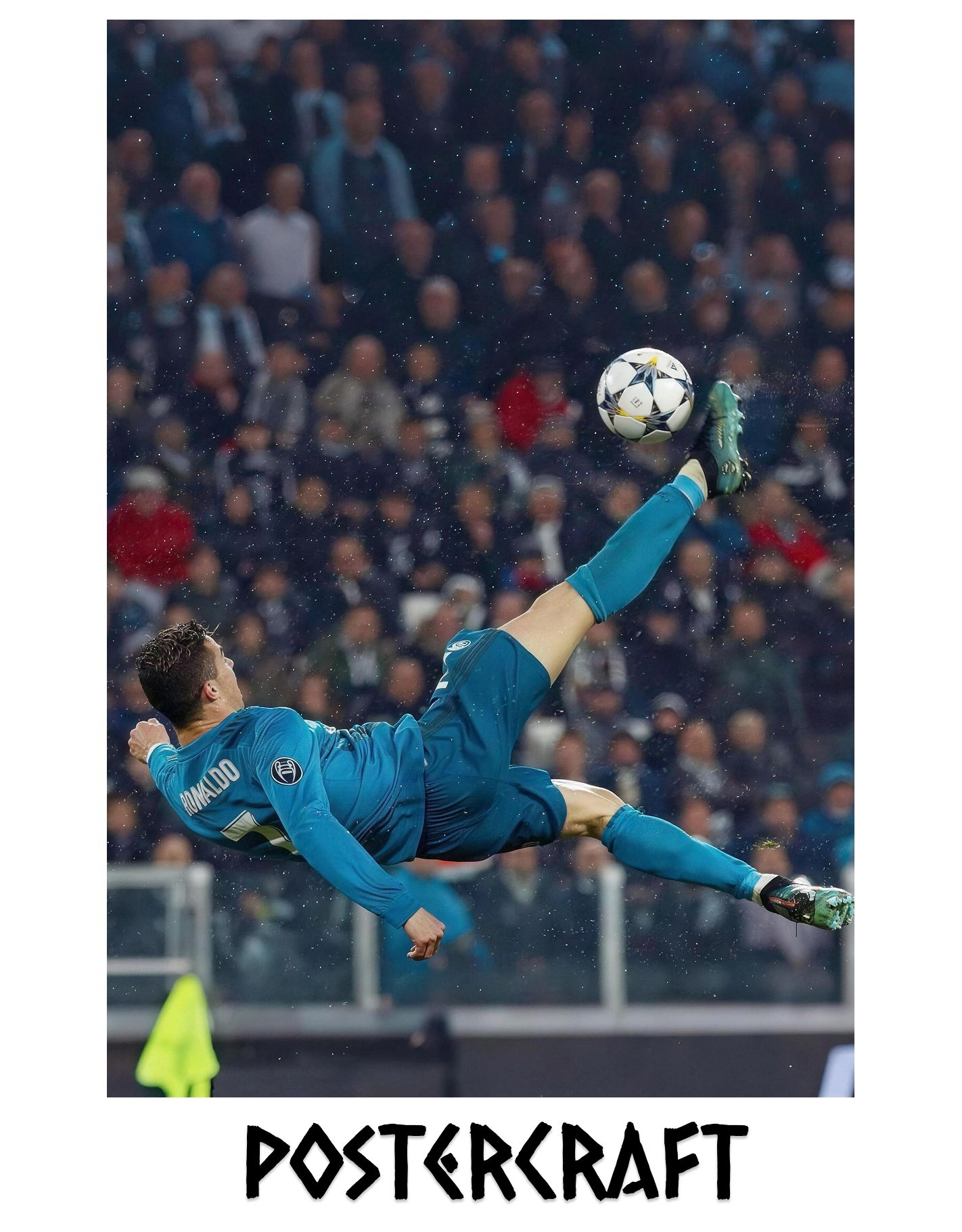 Постер Футбол "Криштиану Роналду" (Ronaldo, гол в полёте/через себя), А3, глянцевый, 42х29.7см
