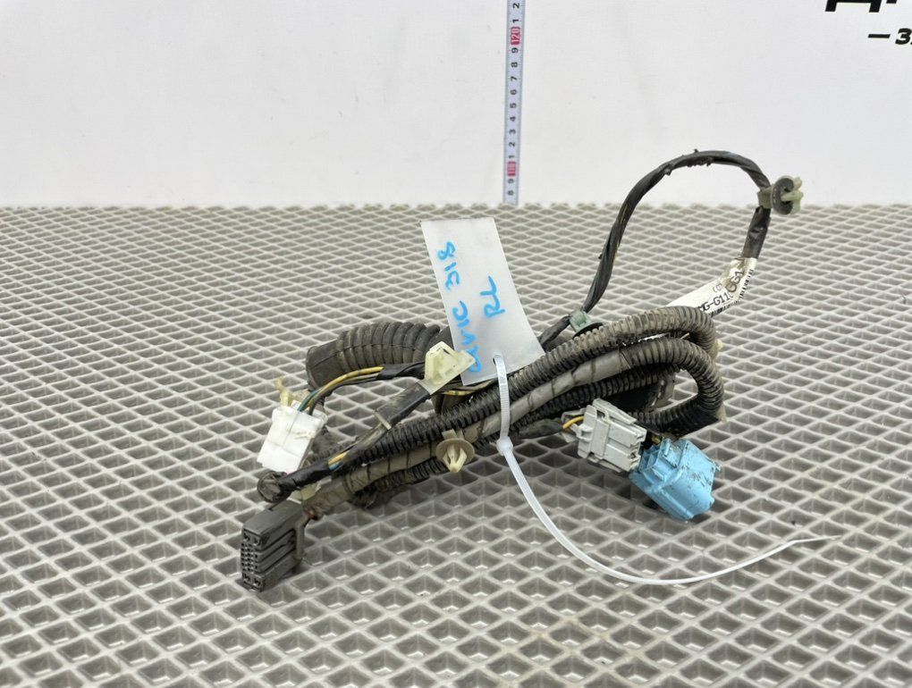 Проводка двери Honda Civic 2006 32754SMGG11 FK2 R18A2, задняя левая (с пробегом)