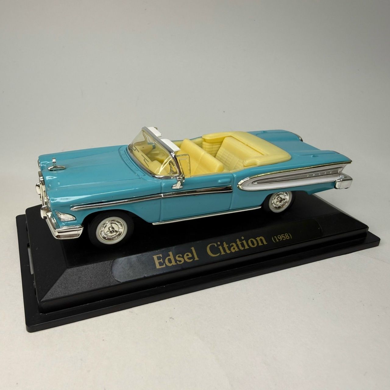 Edsel Citation Convertible 1958 Yat Ming без блистера 1:43
