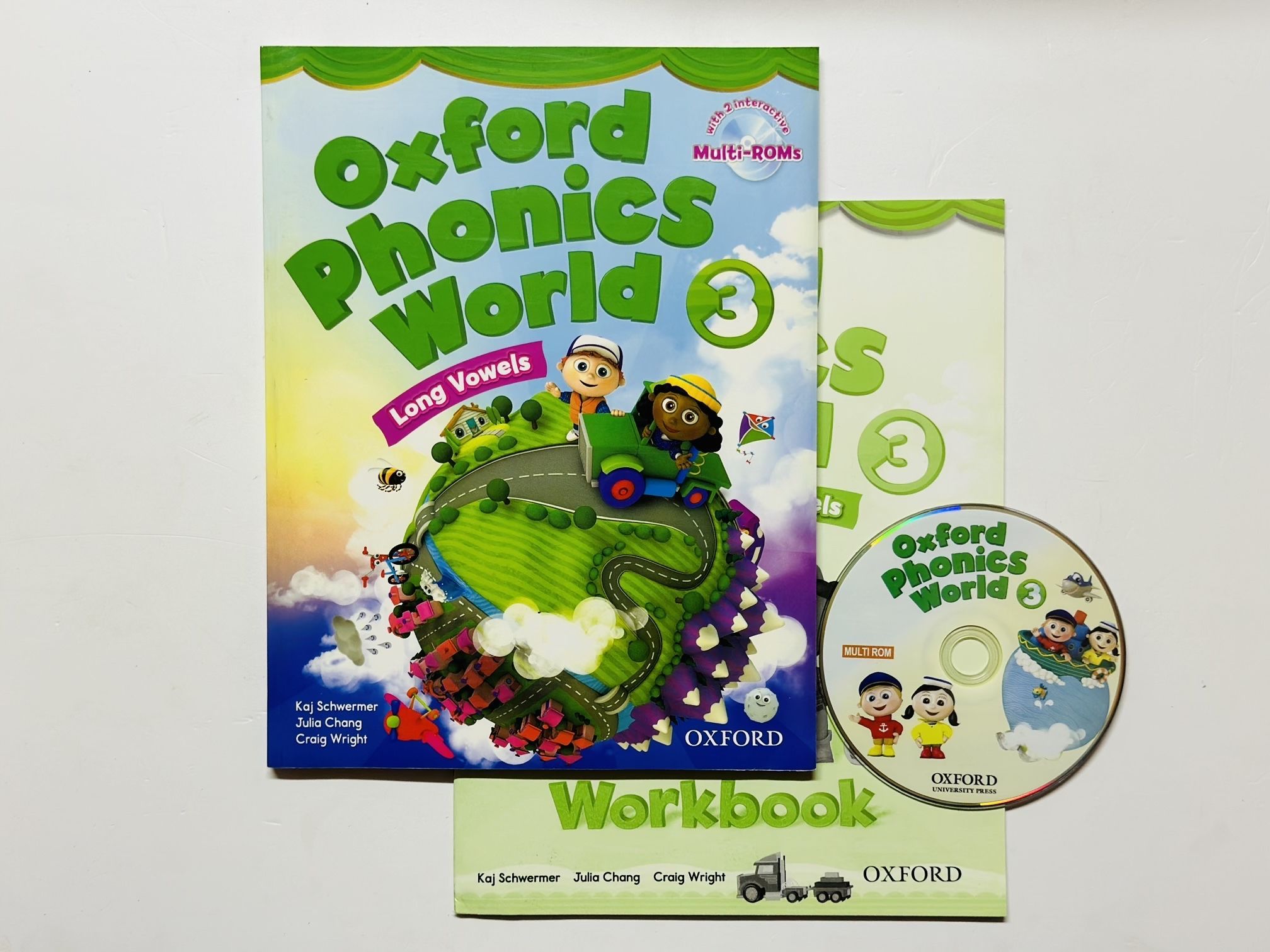 Oxford Phonics World 3 : Student Book + Workbook + CD , Цена за полный комплект указана