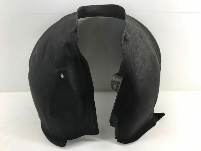 Подкрылок правый GPARTS VO31298151