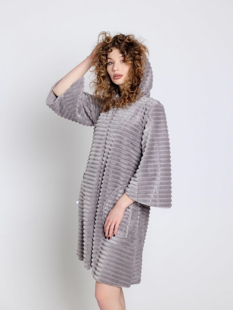 фото Теплый домашний халат на молнии