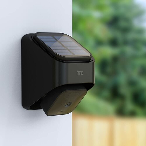 Blink Уличная Wi-Fi камера наблюдения +солнечная панель Blink Outdoor + Solar Panel Charging Mount Black черные