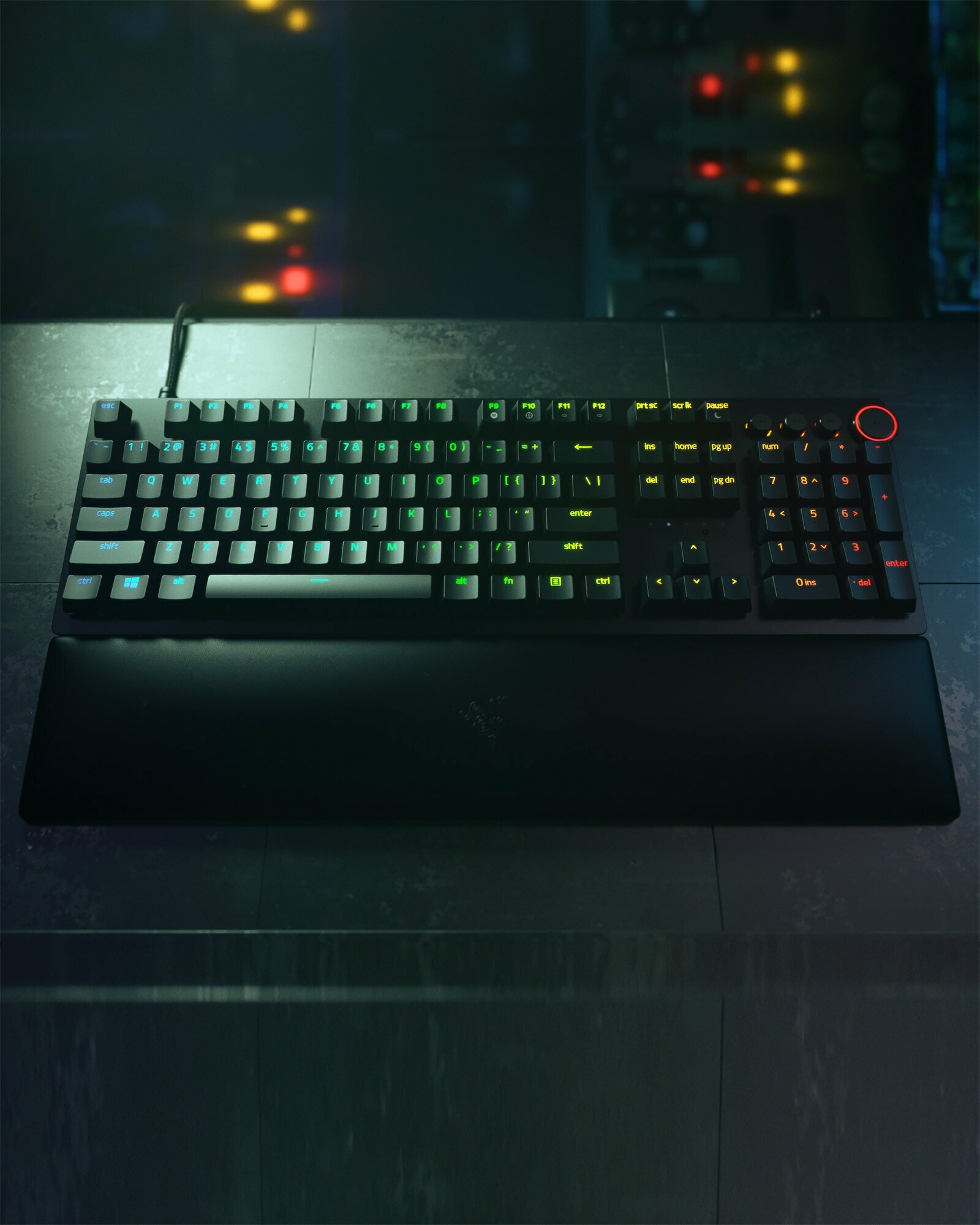 Клавиатура Razer Huntsman V2 Red Switch (RZ03-03930700-R3R1) - фото №8