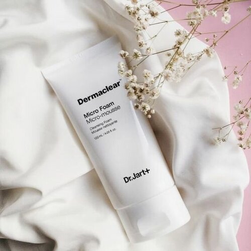 Мягкая пенка для умывания с био-водой Dr. Jart+ Dermaclear Micro Foam Micro-Mousse Cleansing Foam средства для умывания dr jart биоводородная микро вода для очищения и тонизирования кожи dermaclear