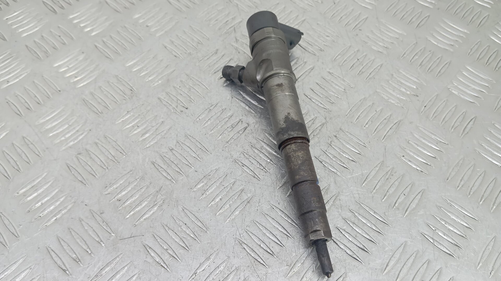 Форсунка дизельная RENAULT MASTER 3, Номер 0445110375