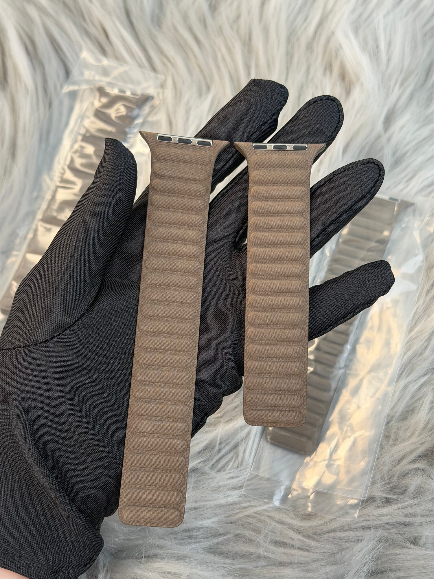 Ремешок Apple Taupe Magnetic Link MTJE3FE/A M/L для 44/45/46/49mm Без коробки (Original)