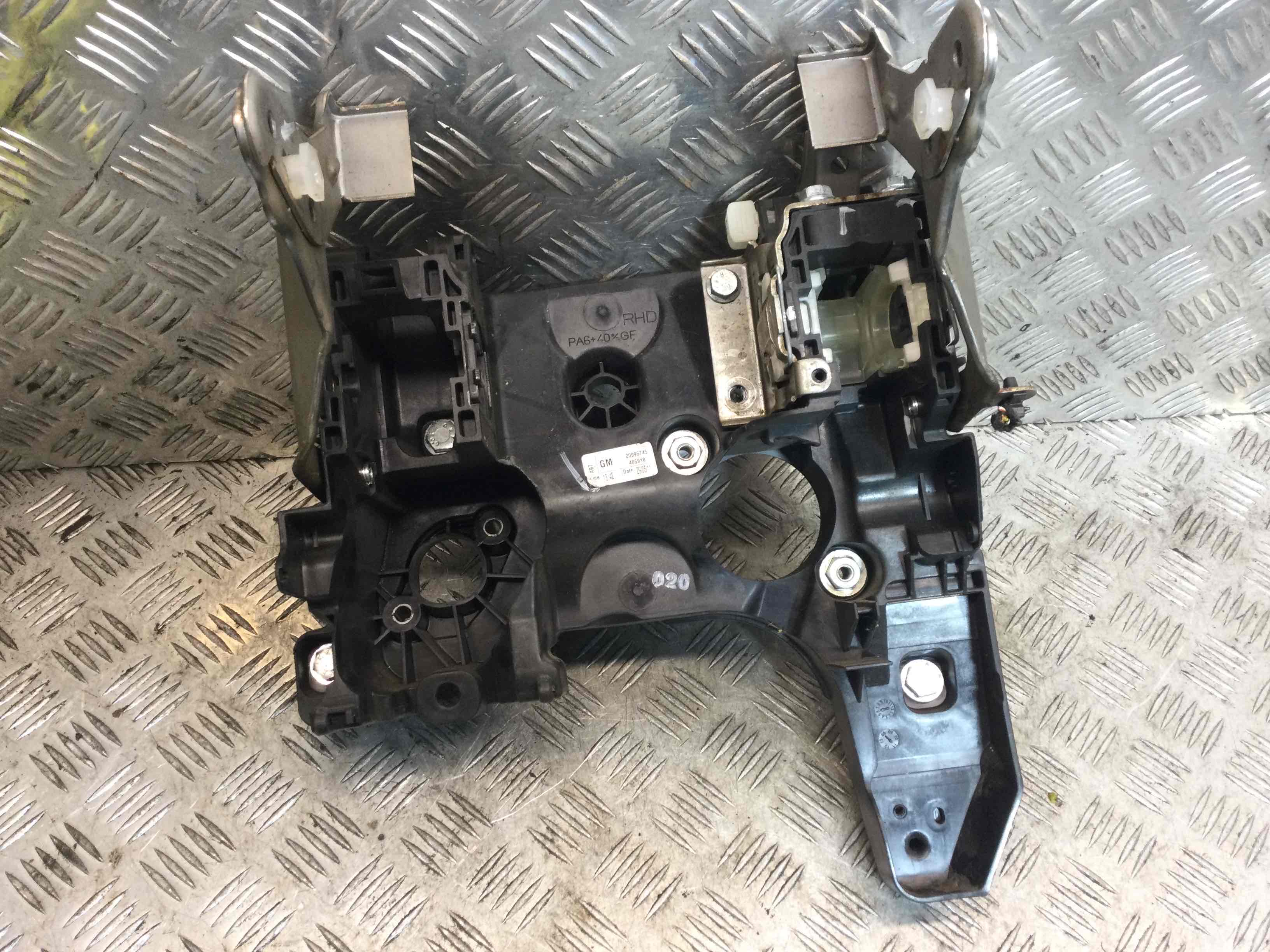Б/У Узел педальный (блок педалей) Opel Insignia 1 поколение (2008-2013) 2011 г.