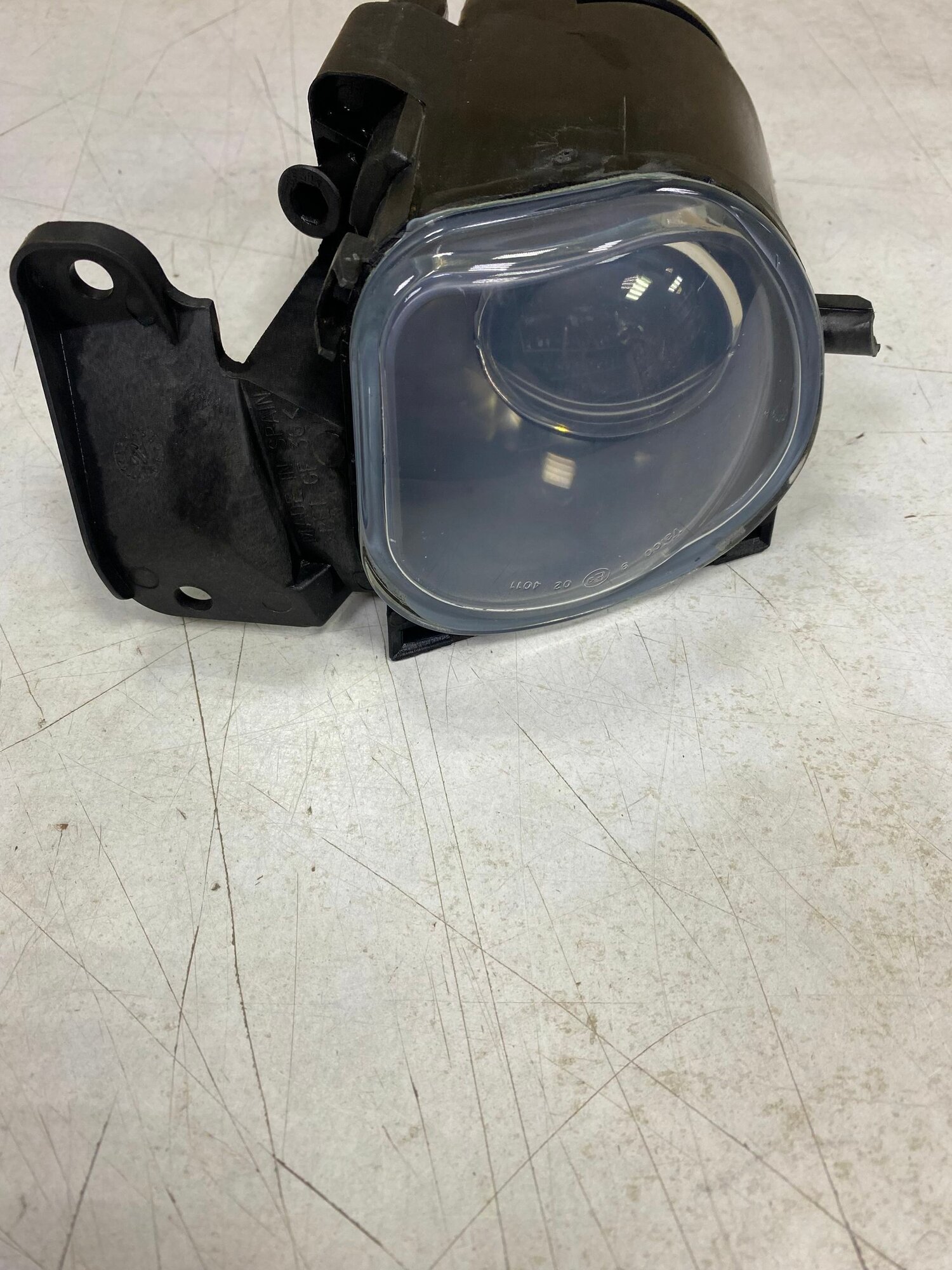 Фара противотуманная AUDI Valeo 087547