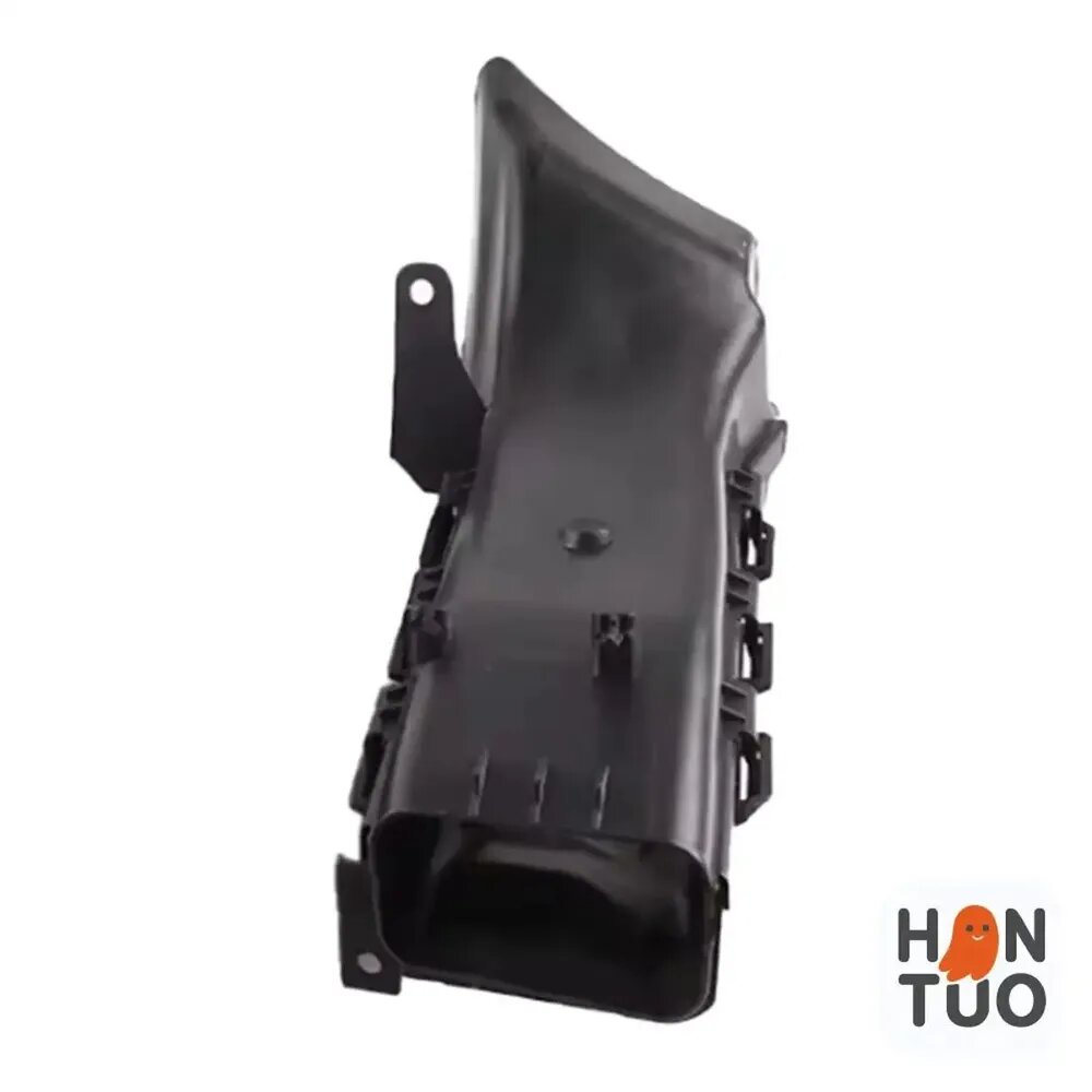 Номер 51717121570. Воздуховод тормозной канал правый для BMW E90/E91 седан 2006-2011, 325i 325xi 328i 328xi 330i 330xi, черный пластик