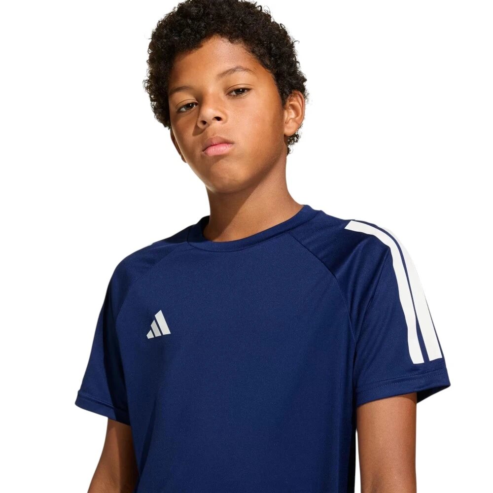 Футболка adidas, размер 140 — фото 1