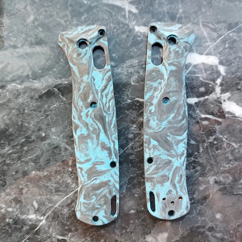 Чешуйки для ручки ножа Benchmade Bugout 535, 3K карбон, красный/синий 1 pair Blue