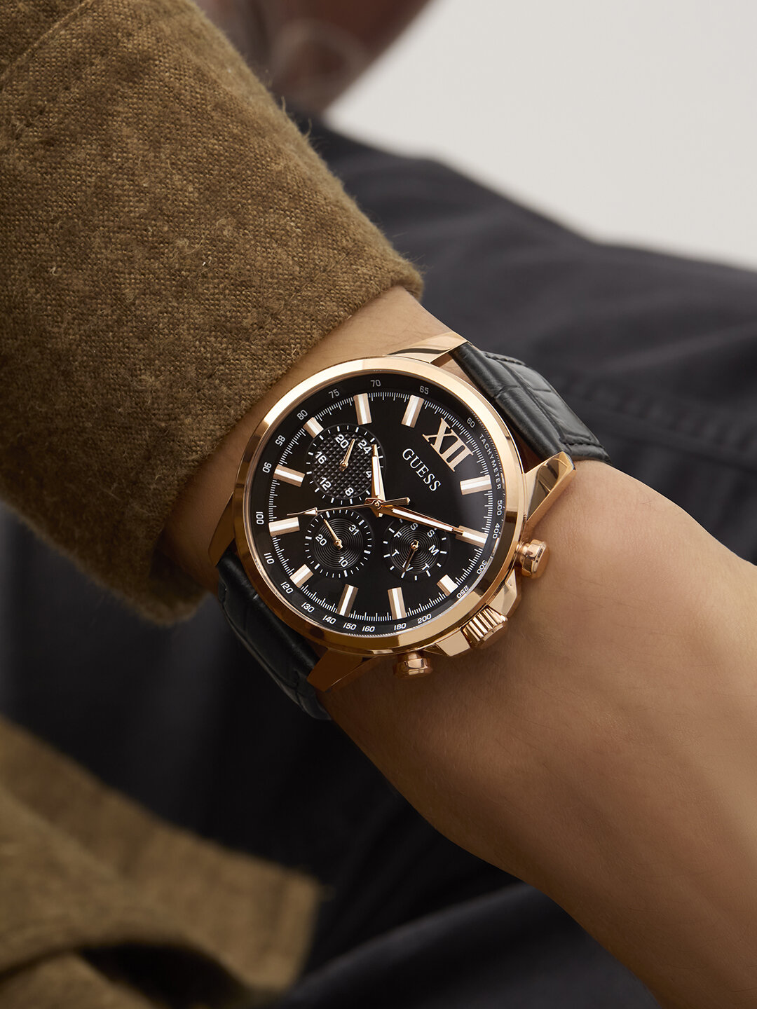 Наручные часы GUESS 