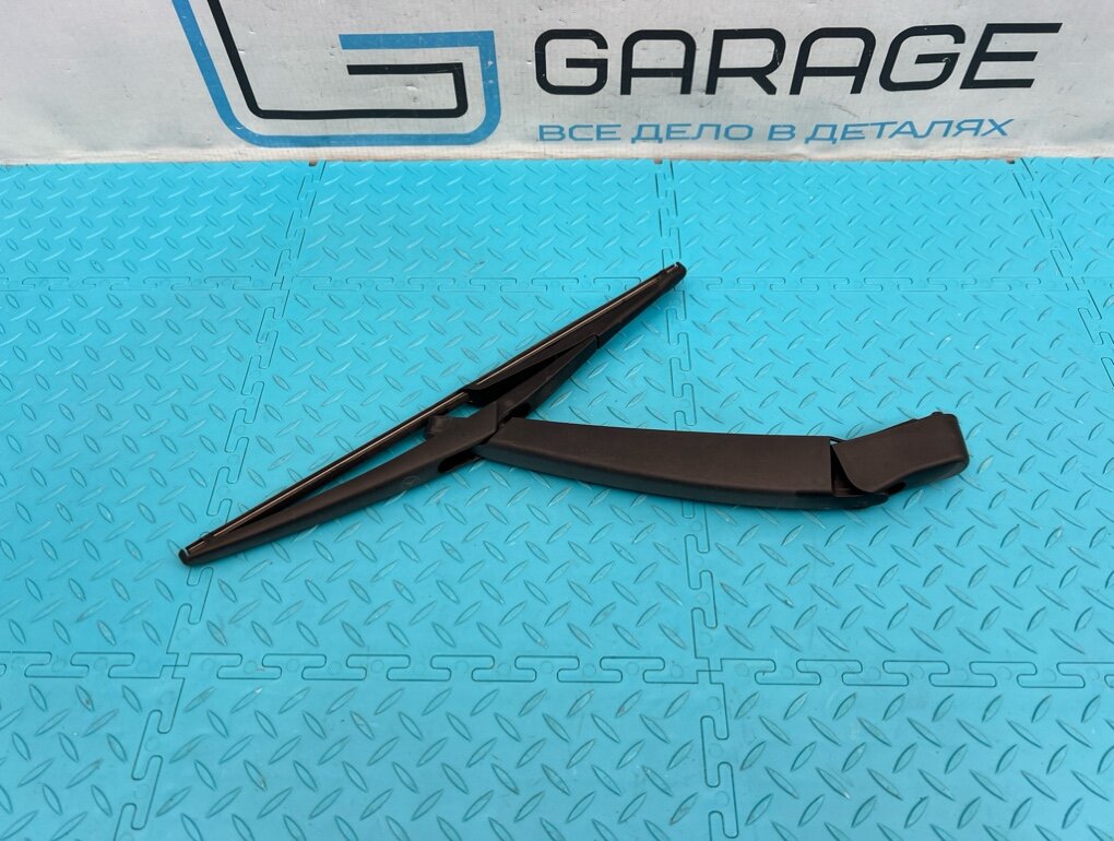 Поводок стеклоочистителя Mercedes-Benz GL-Class 2015 X166 642.826 3.0 арт. 143805