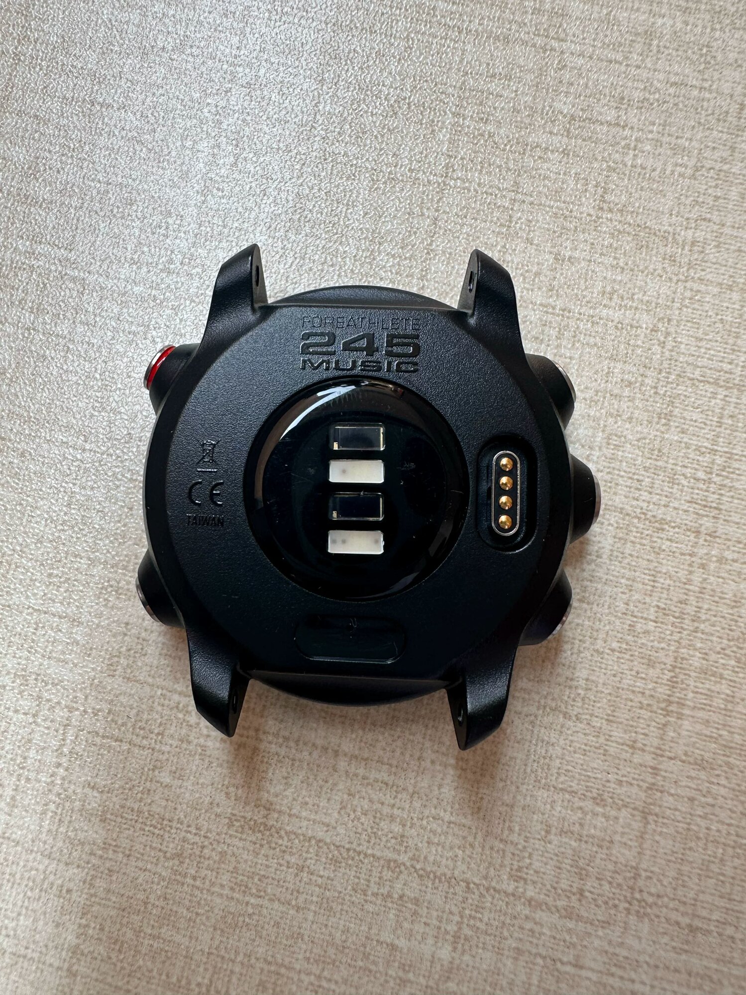 Оригинальная черная задняя крышка для часов Garmin Forerunner 245/245 MUSIC - подлинная деталь