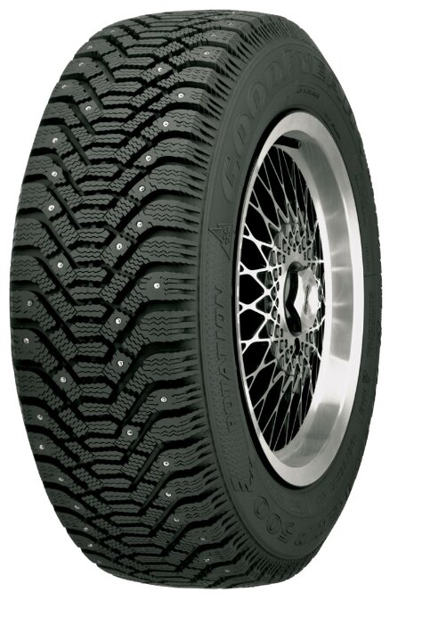 Goodyear Ultra Grip 500 235/55 R17 99T зимняя