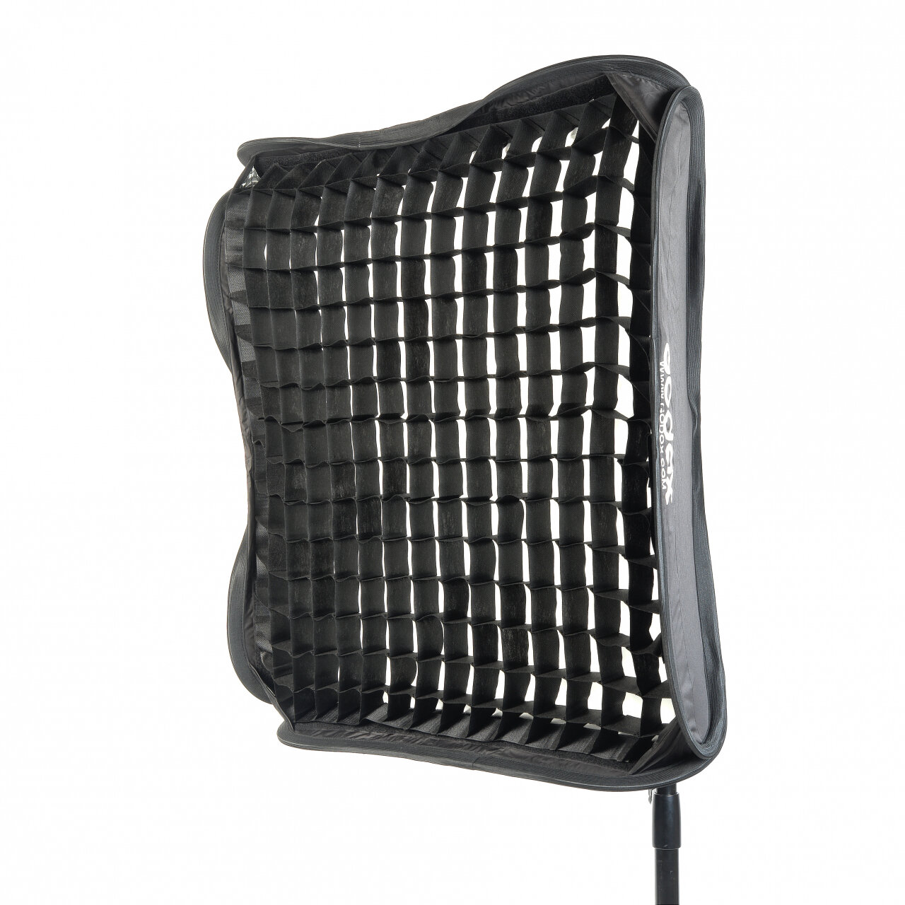 Софтбокс Godox SFGV8080 для накамерных вспышек с сотами — фото 1