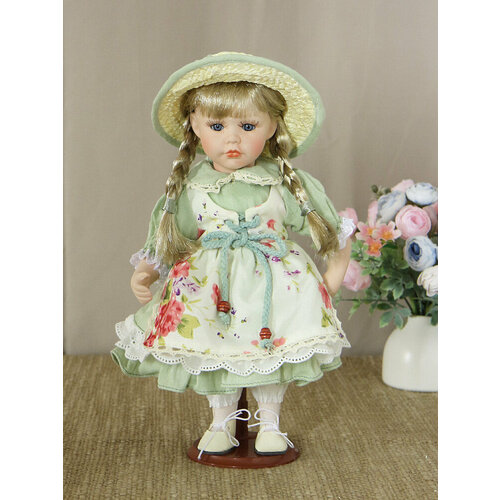 Кукла фарфоровая 12' на подставке KSVA-YF-12666