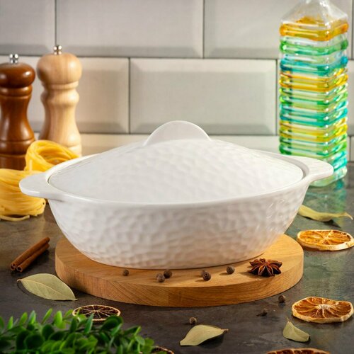 Кастрюля для запекания керамика 23 л овальная с крышкой Антарктида Y6-10219 2174₽