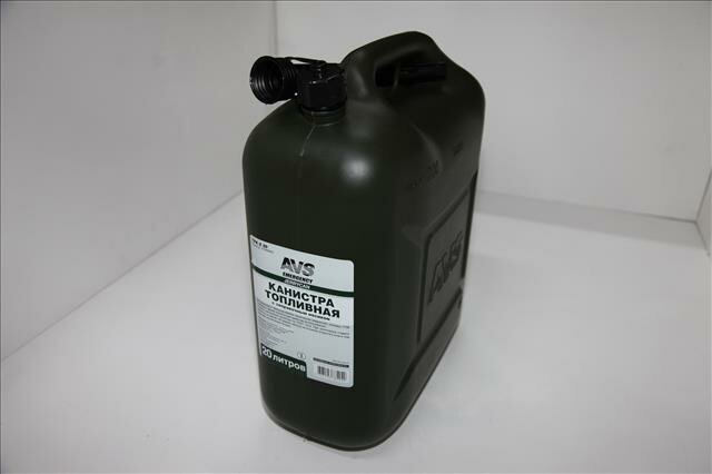 Канистра 20л. пластмассовая для бензина (тёмно-зелёная) AVS TPK-Z20 - фотография № 2