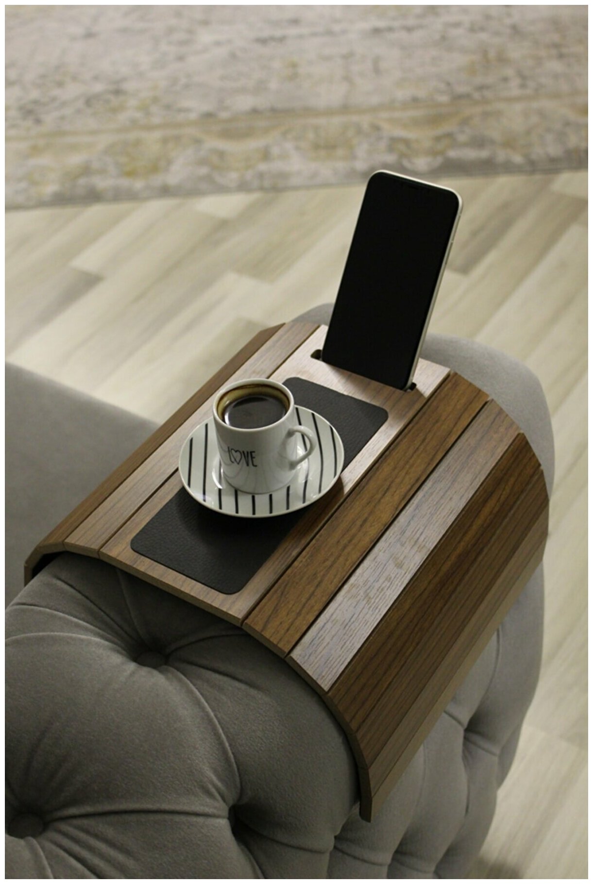 Столик на подлокотник дивана 50x27 см коричневый