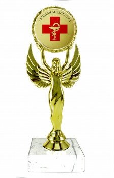 фото Статуэтка НИКА С эмблемоносителем на мраморном камне "лучшая медсестра"