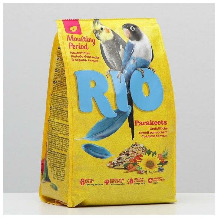 Корм RIO для средних попугаев в период линьки, 1 кг.