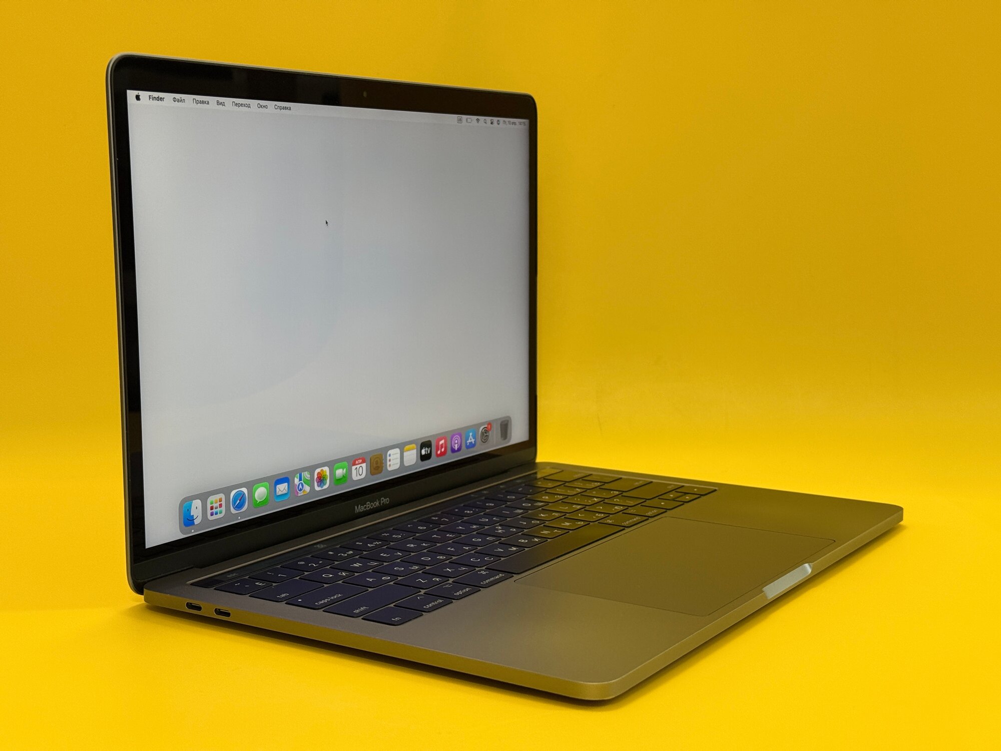MacBook Pro (13-inch, 2017, Two Thunderbolt 3 ports) модель
