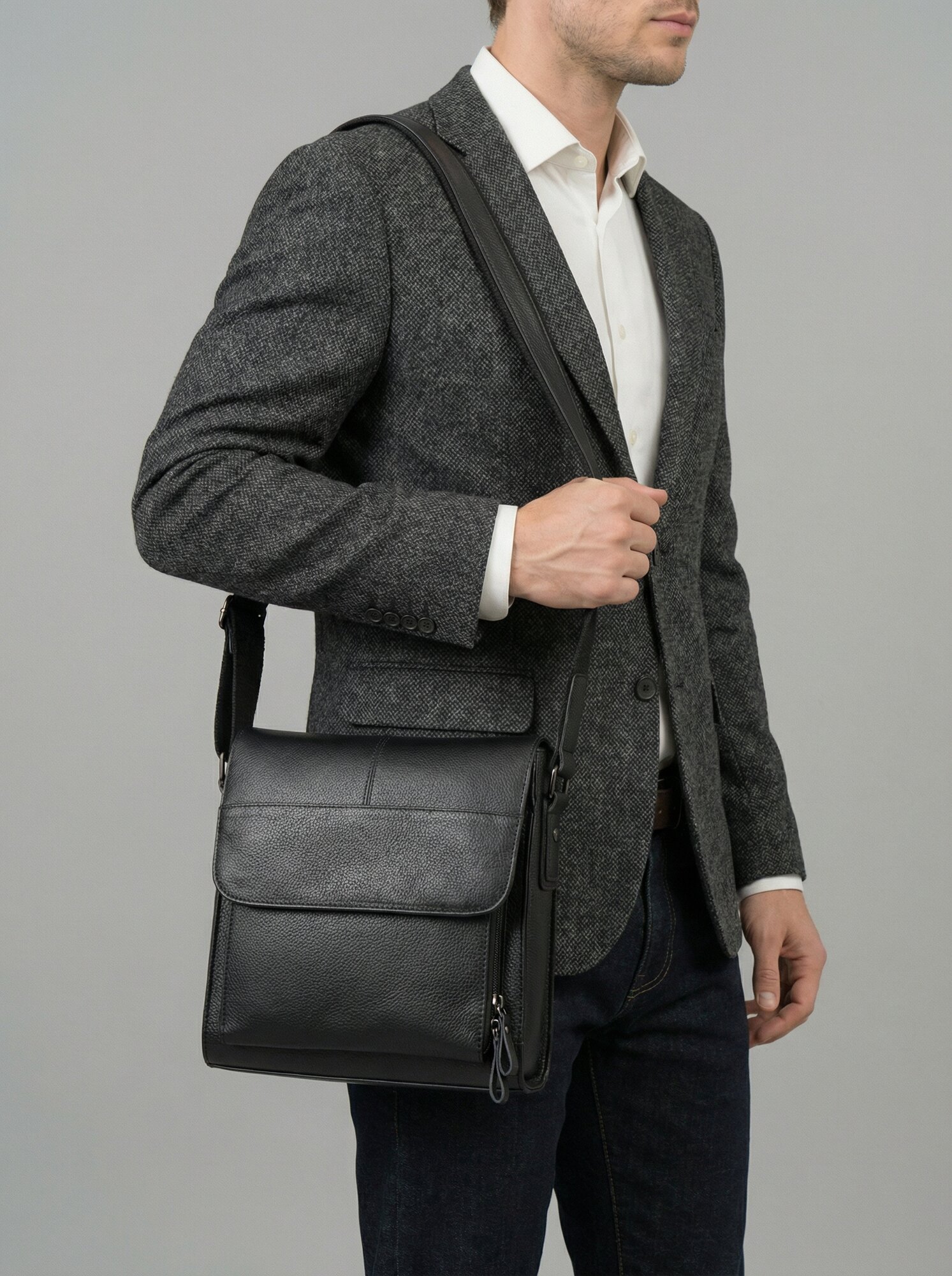 Сумка барсетка FAUSTINI, фактура гладкая, черная — фото 1