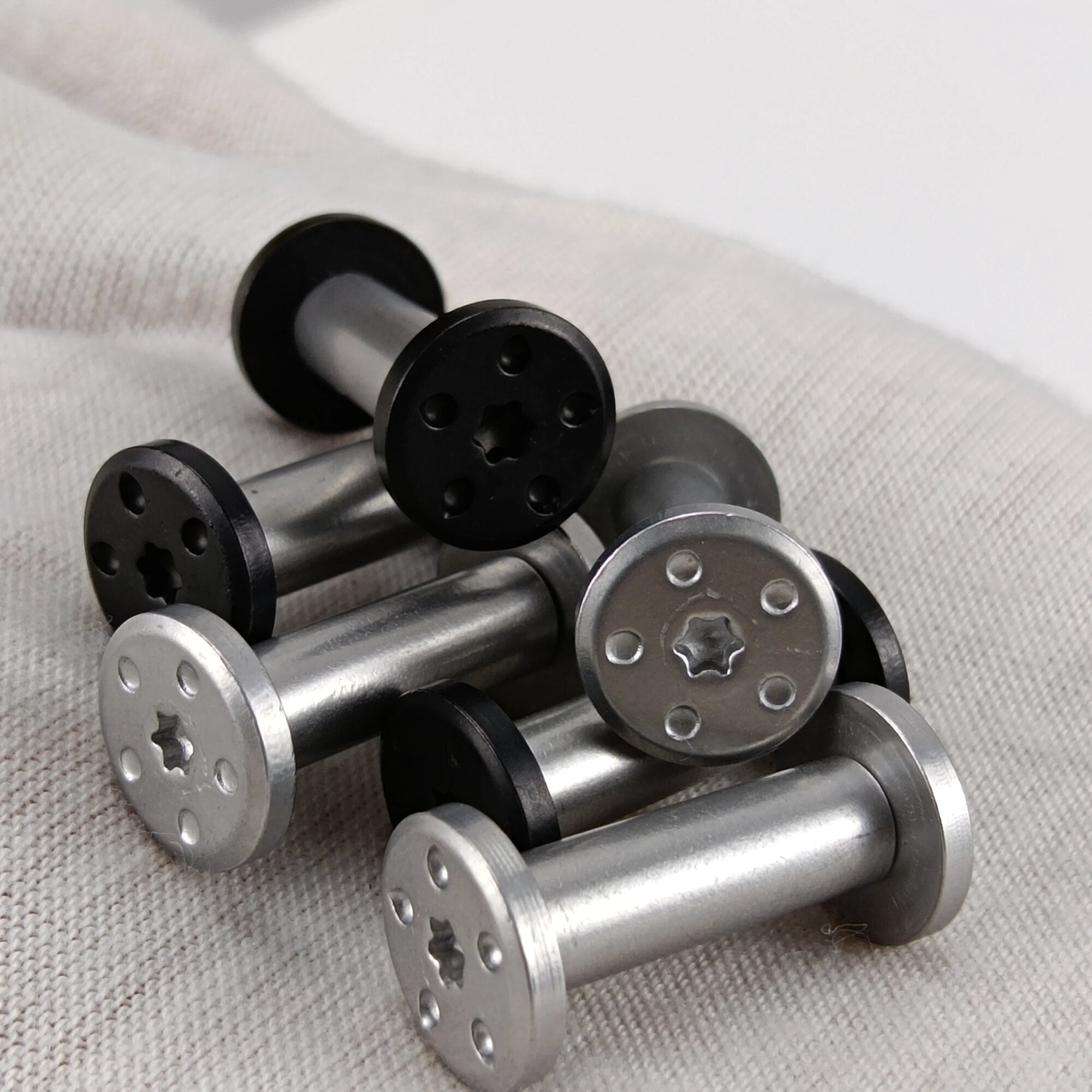 Винты TYSEEK для рукоятки ножа, нержавеющая сталь 416, 5мм, 4шт