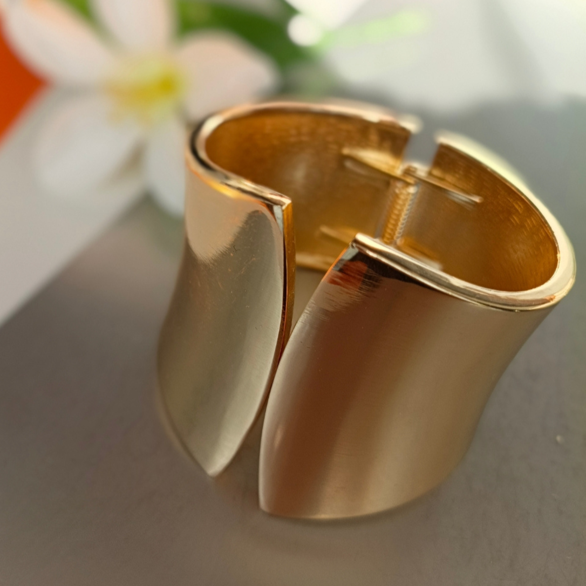 Моносерьга, азурит