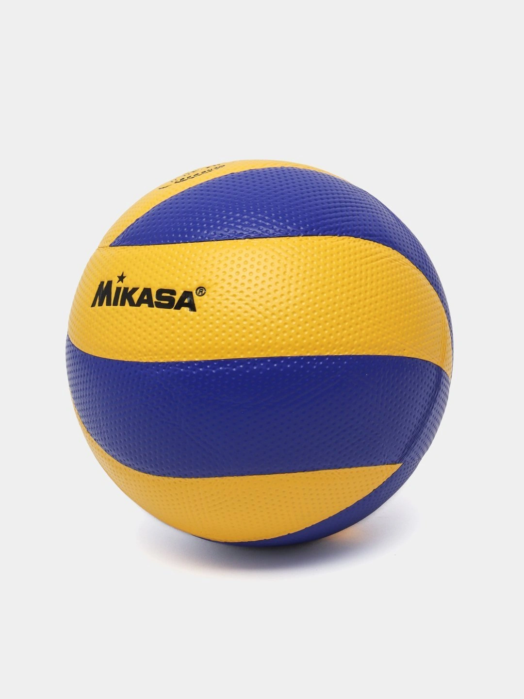 Волейбольный мяч Mikasa MVA200 в спортивном стиле отлично подойдёт для тренировок и активного отдыха