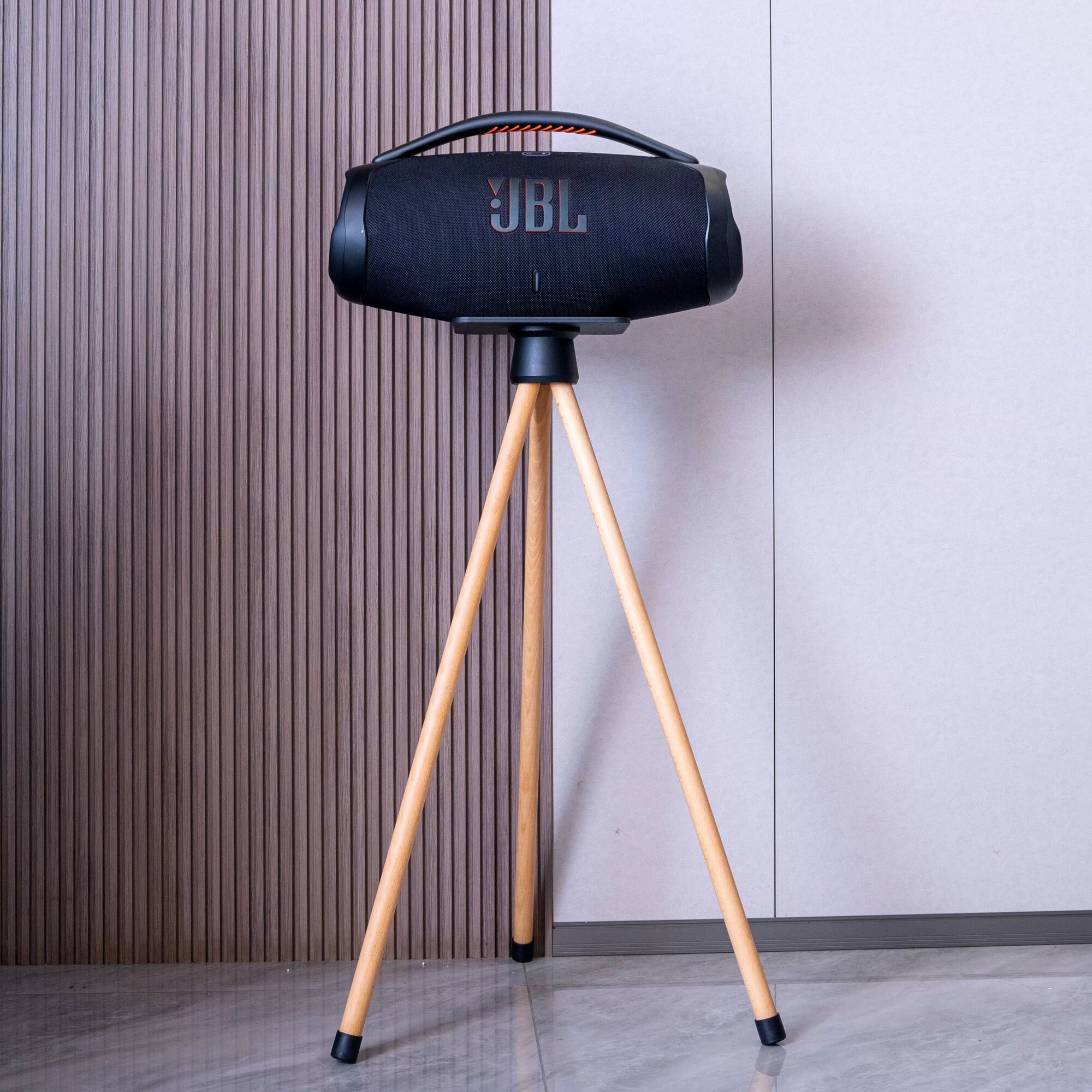Премиум стойка для колонки JBL Boombox 2/3/4 с алюминиевым кольцом, из бука, черный, высота 82 см