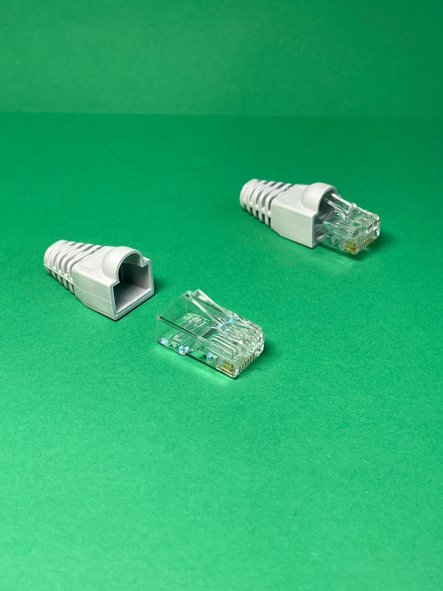 50 пар. Коннектор и колпачок для интернет кабеля RJ45 cat.5e 8P8C, неэкранированный, штекер для витой пары, серый — фото 1