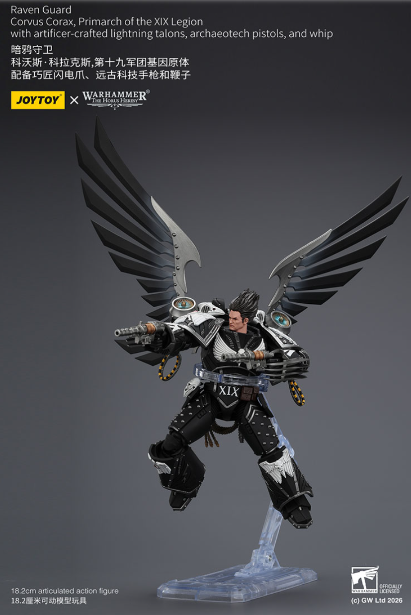 Фигурка JOYTOY Warhammer 40000 Raven Guard Corvus Corax, Primarch of the XIX Legion with artificer-crafted lightning talons, archaeotech pistols, and whip