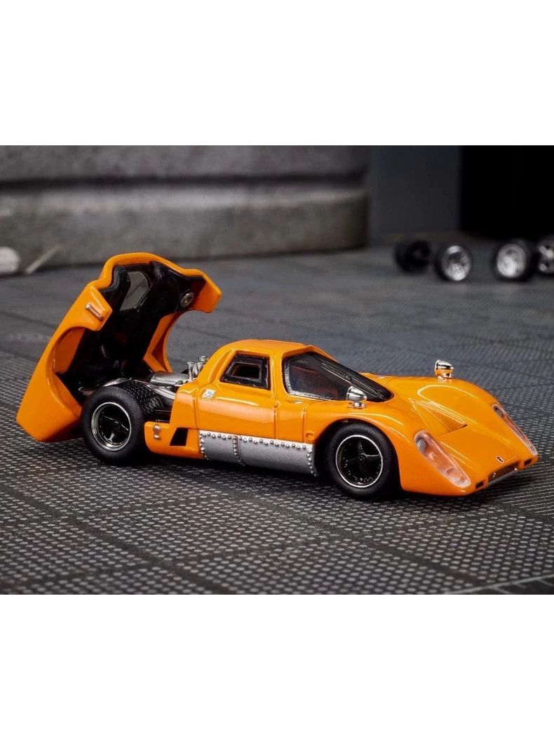 Mattel Elite 64 #12 McLaren M6GT Orange 1:64 Diecast Real Riders HWG05 Игрушечный автомобиль