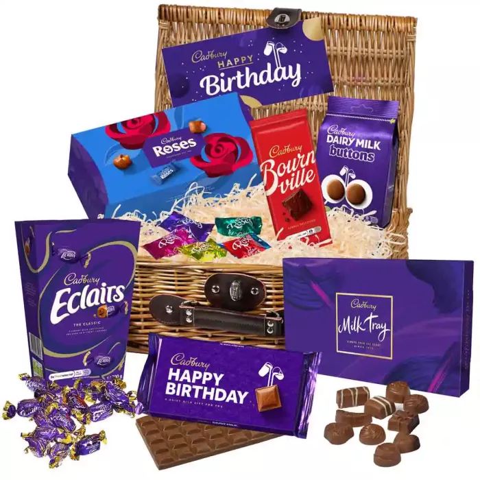 Cadbury Набор шоколадных конфет Happy Birthday Chocolate Basket