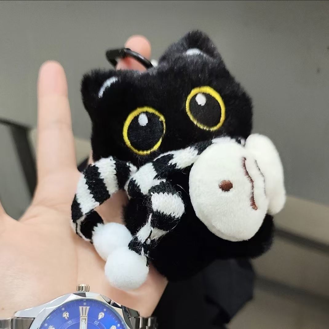Милая плюшевая черная кошка игрушка подвеска с рыбкой и черно-белым шарфом пищалка аксессуар для сумки брелок подарок