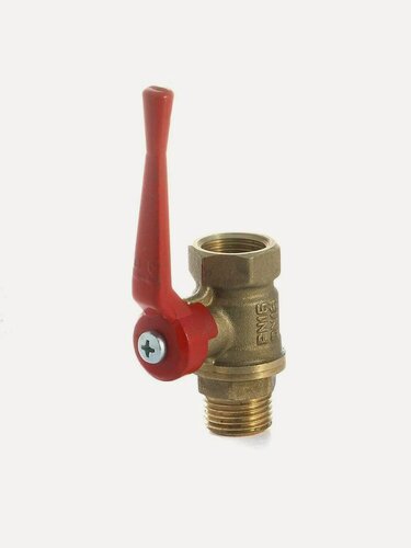 Изображение товара Кран для воды БАЗ 1/2 дюйма г-ш с ручкой, надежная запорная арматура для инженерной сантехники, производство Россия