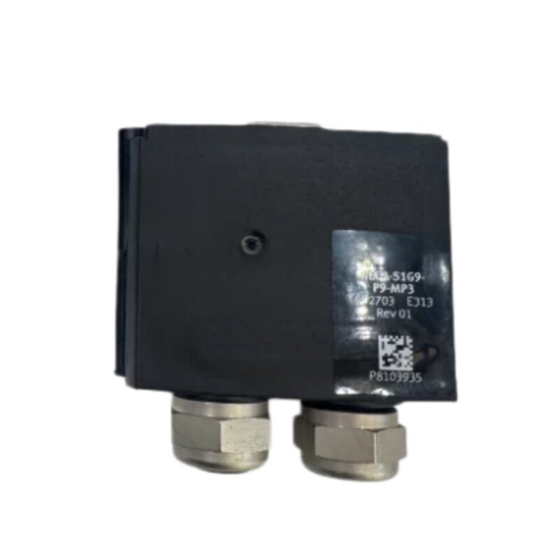 100% Новый оригинал NECA-S1G9-P9-MP3 552703 Многоконтактная розетка