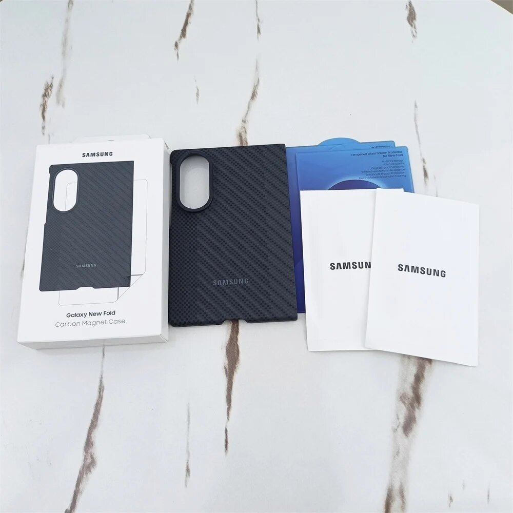 Чехол Samsung Galaxy Z Fold8 Carbon Magnetic Black