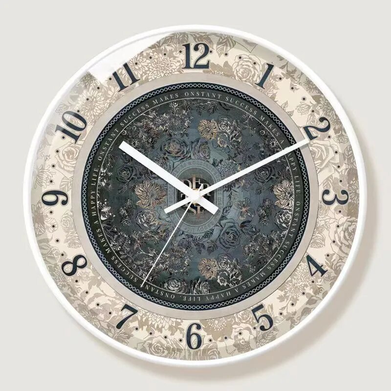 Настенные часы, 35 см х 35.5 см