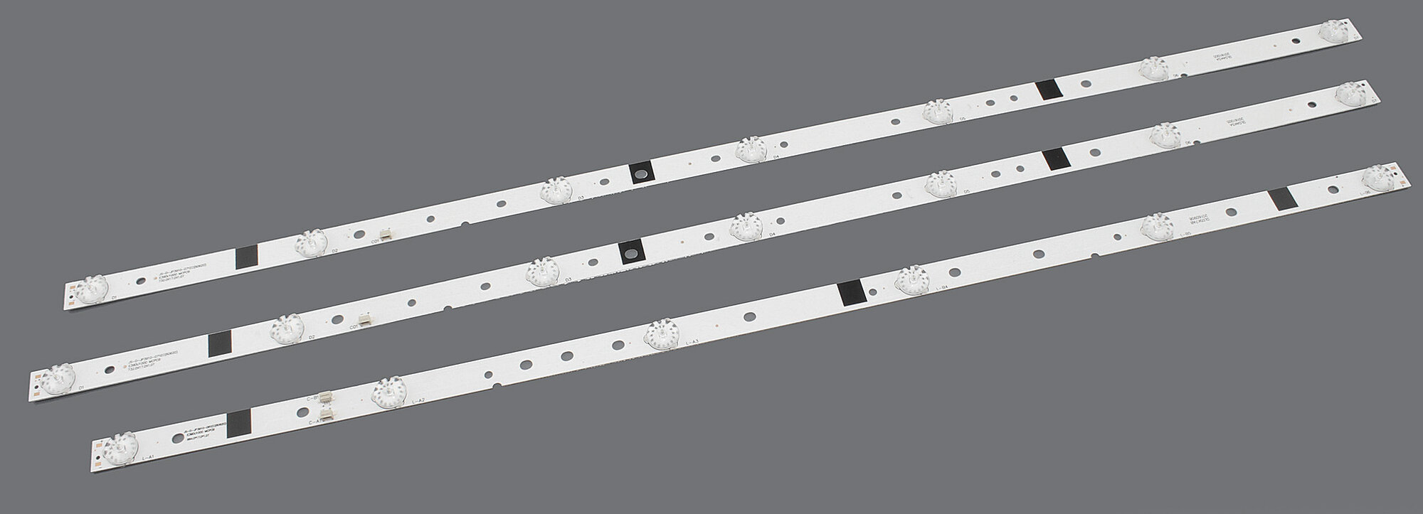 LED подсветка (светодиодная планка) для телевизора TV 39-40" JS-D-JP3910-071EC JS-D-JP3910-061EC, комплект 3 шт
