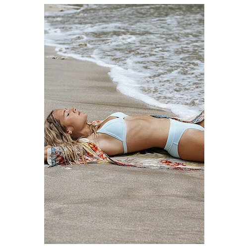 Лиф Треугольниками Billabong Rolling By Bnd Tri Цвет голубой Размер S 2295₽