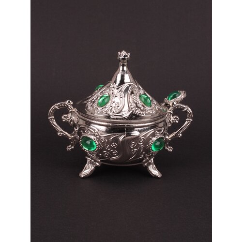 Сахарница с ложкой и крышкой серебряная с зелеными камнями 3675₽