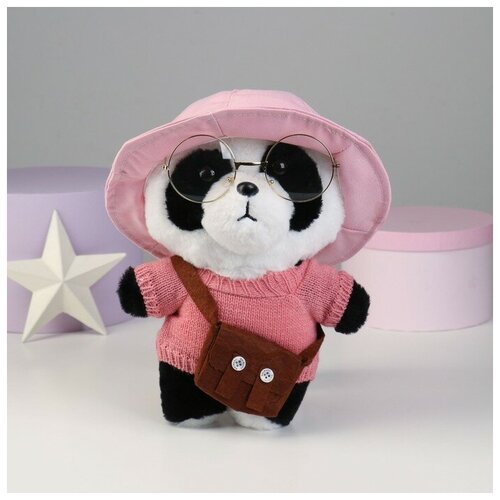 белый, черный, розовый