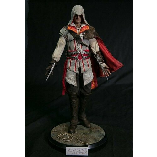 Эцио фигурка 30 см, Assassins Creed Ezio