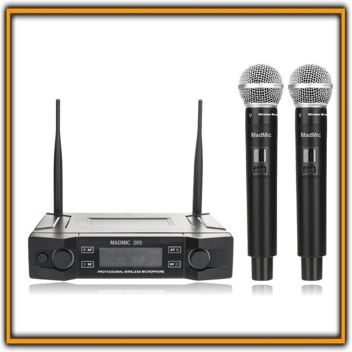 AST Advantage - профессиональный комплект караоке для дома и небольших помещений более 21000 песен радиомикрофоны