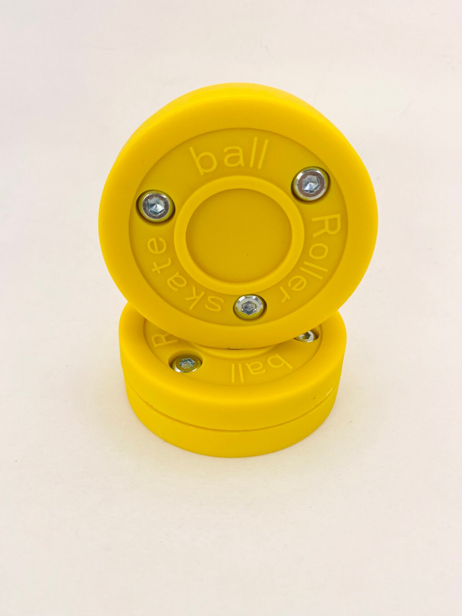 Шайба Green Biscuit Roller Skate ball для дриблинга для хоккея — фото 1